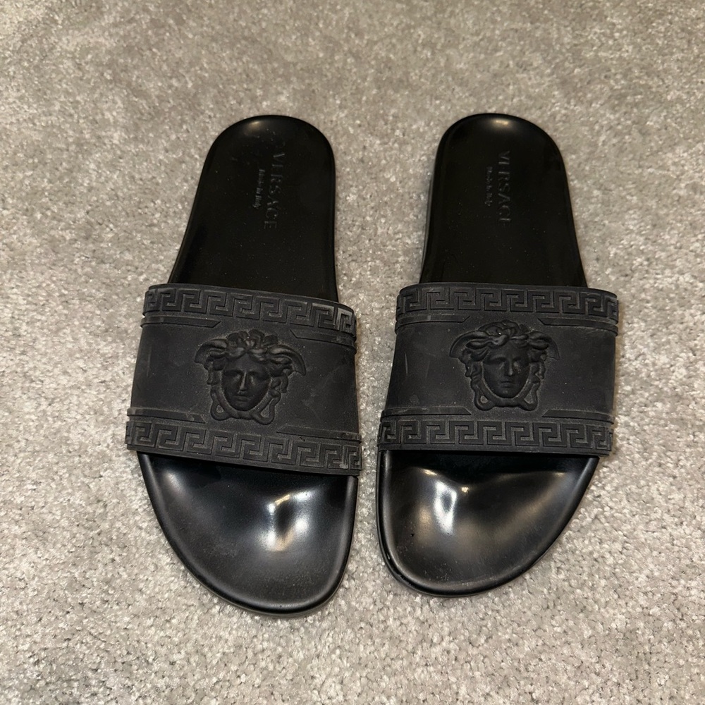 Men’s Versace Pool Slides